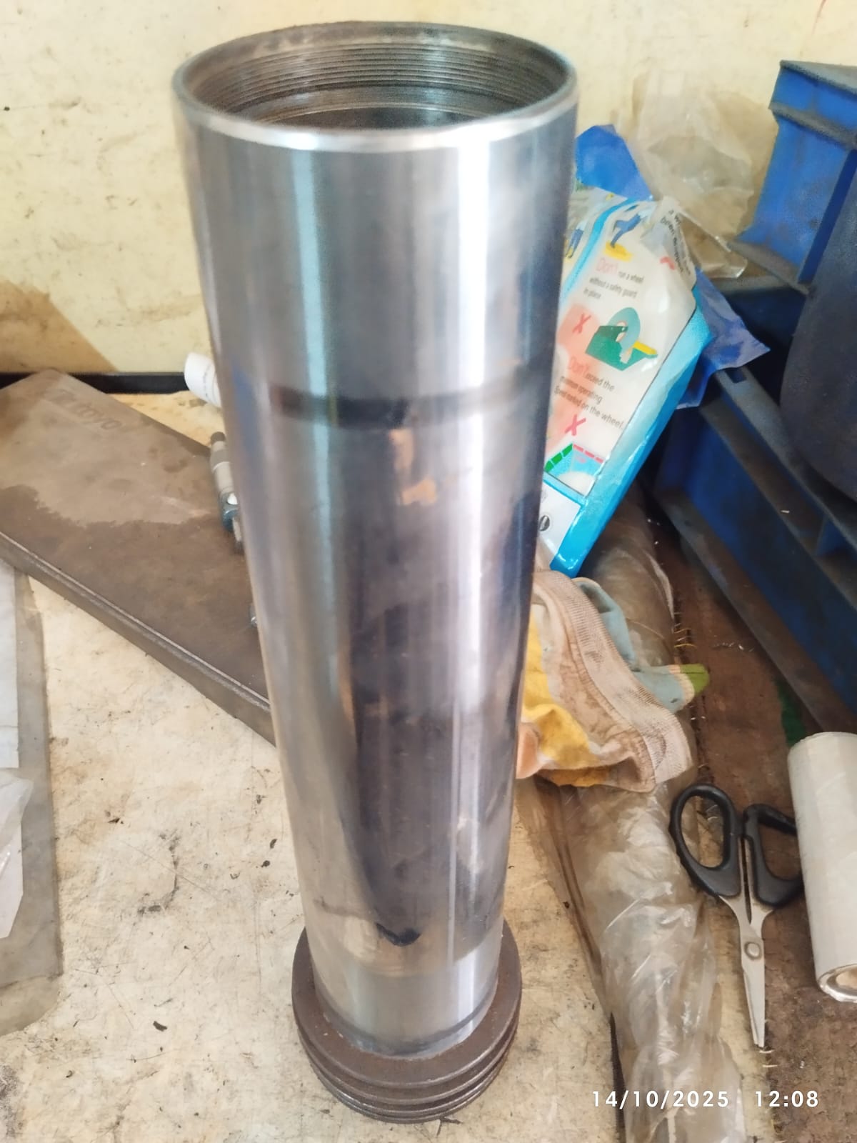 Hardchrome finished industrial spindle